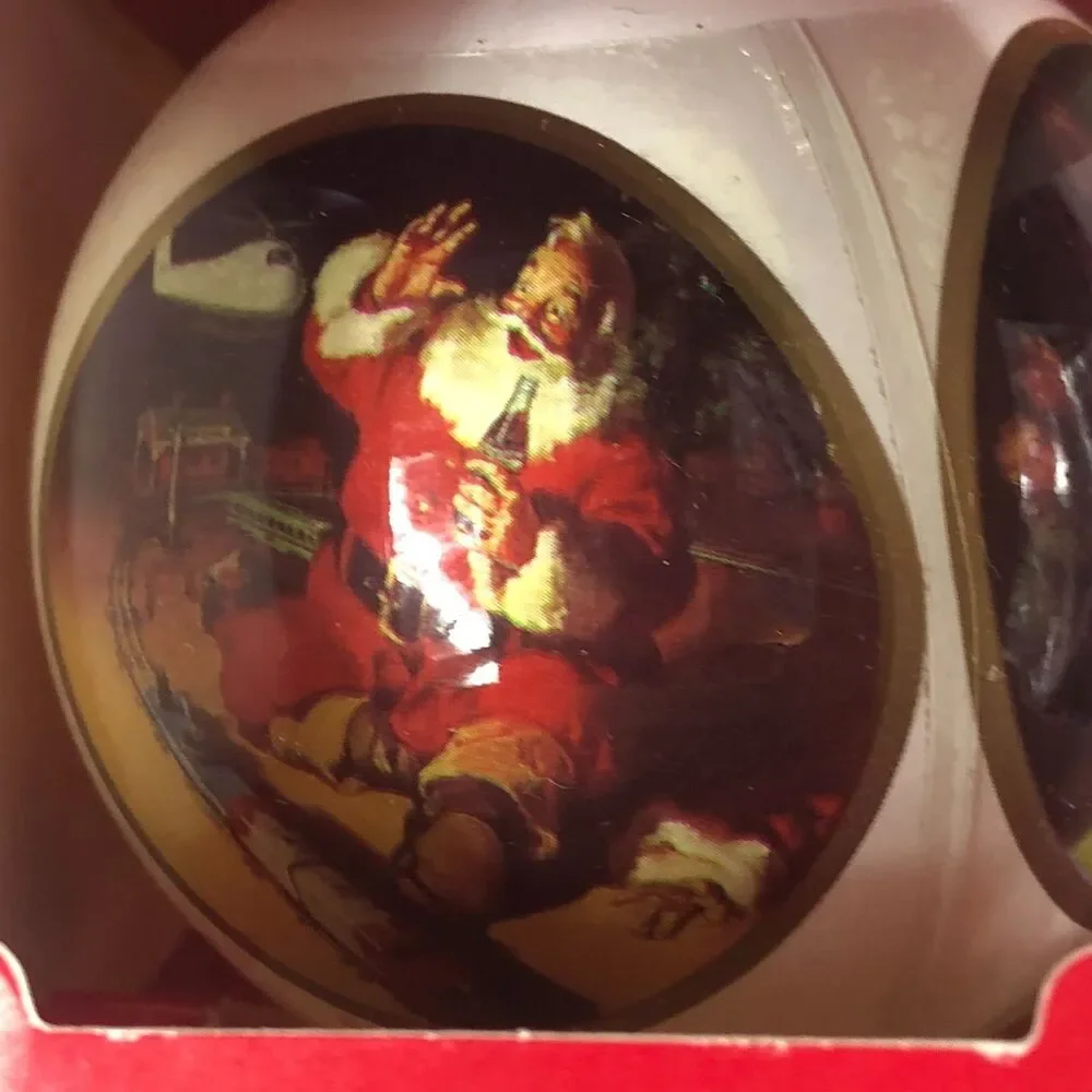 Vintage Hallmark Coca-Cola Glass Ball Keepsake Ornament 1986 Santa