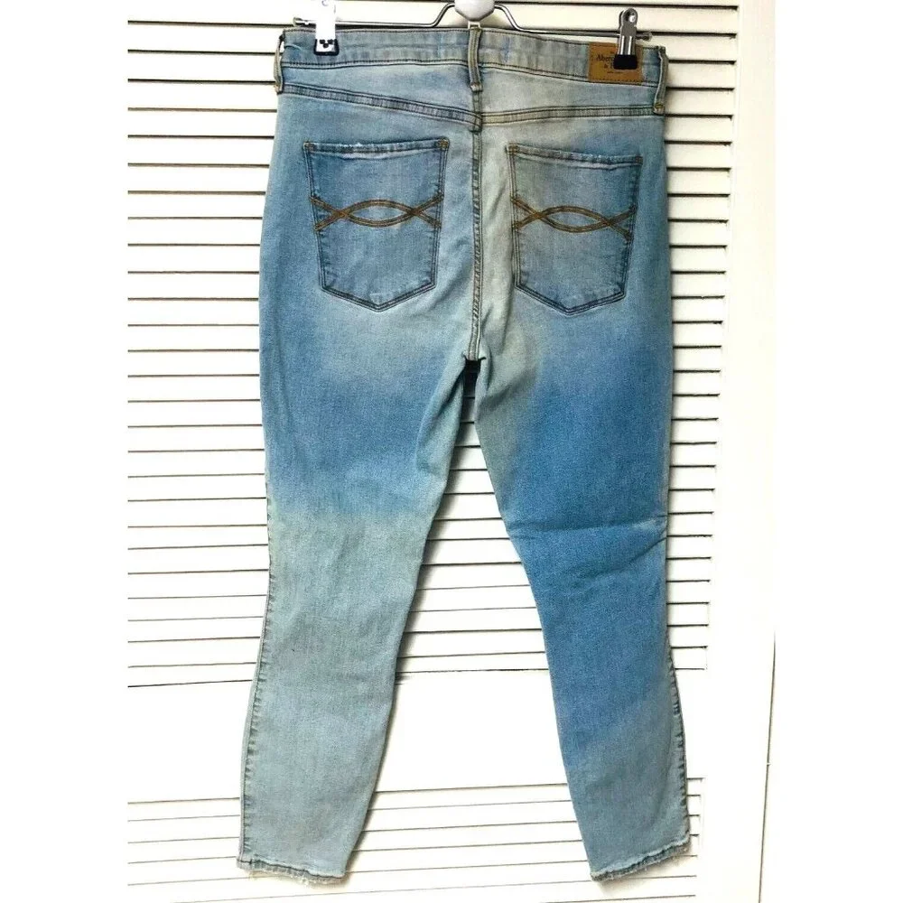 Abercrombie Fitch Womens Ankle Jeans High Waist‎ Distressed Frayed Sz 10 30x25.5