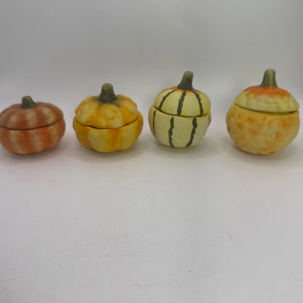 Set of 4 Ceramic‎ Pumpkin Gourd Tea Light Candle Holders Give Thanks Bless Grace