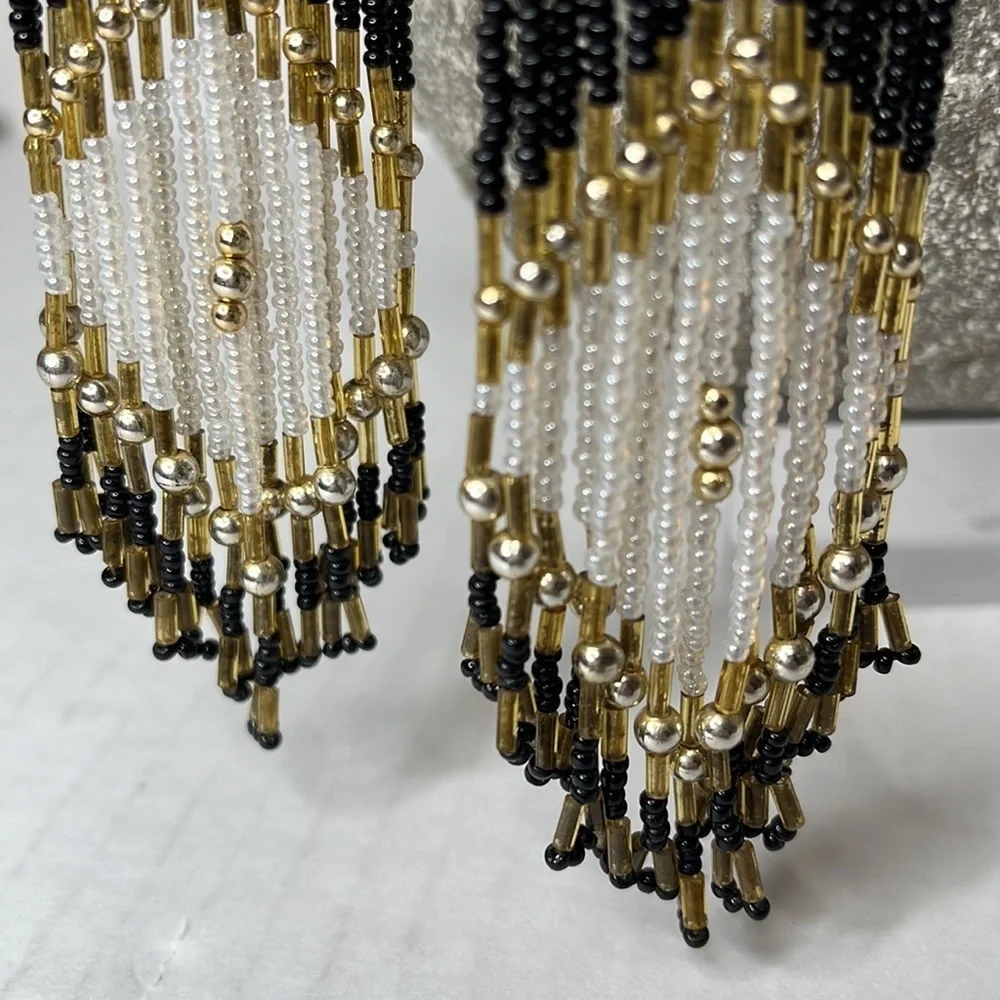 Gorgeous Seed Bead Native American Style Earrings Gold Black‎ White Geometric