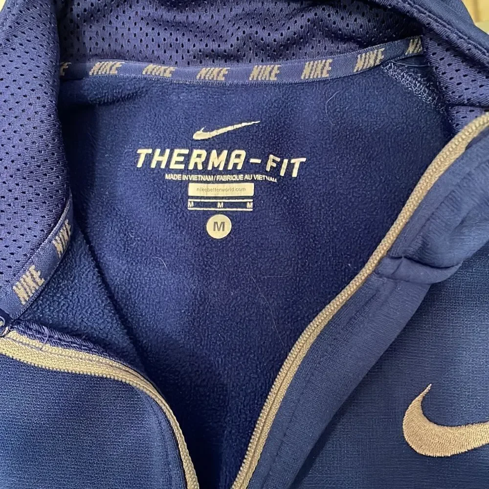 Nike therma fit