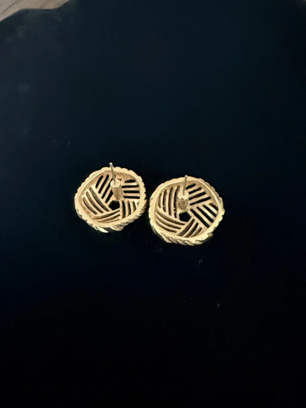 Gold Twisted Knot Earrings - Classic Women's Jewelry