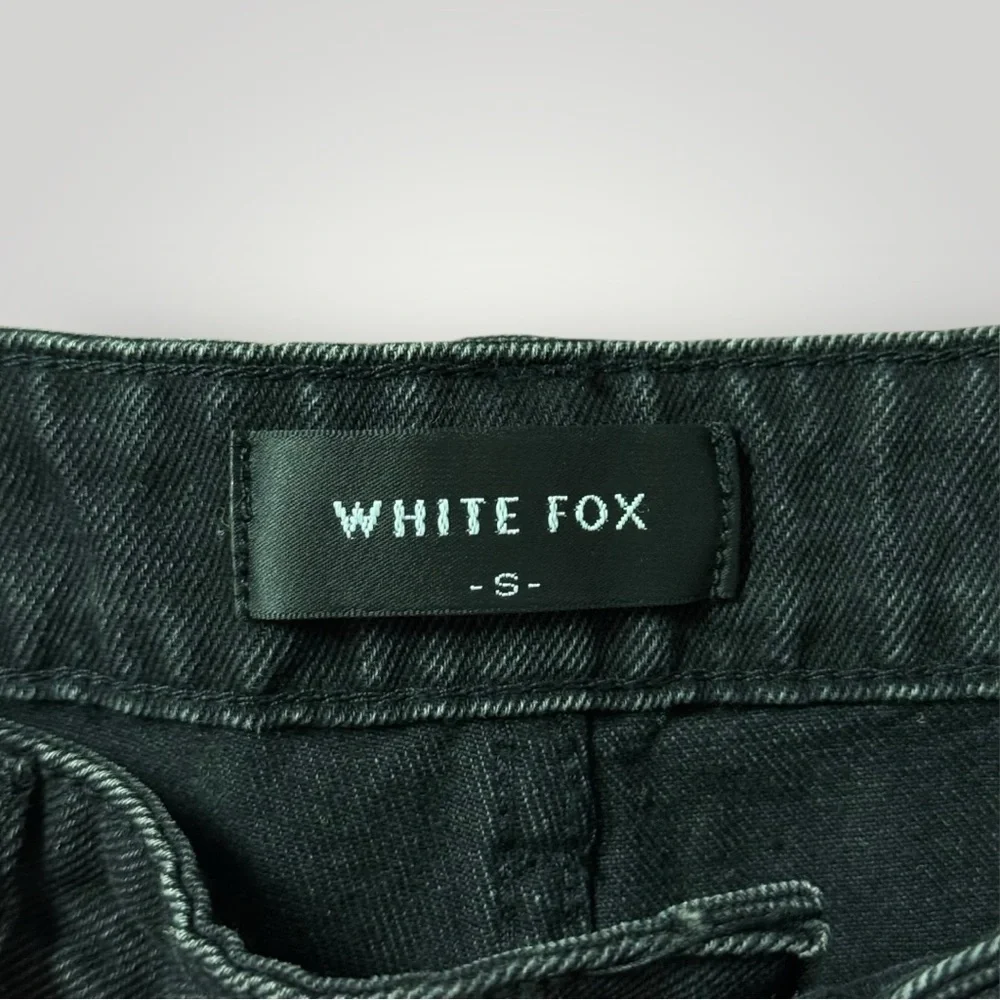 White Fox Boutique excellent no