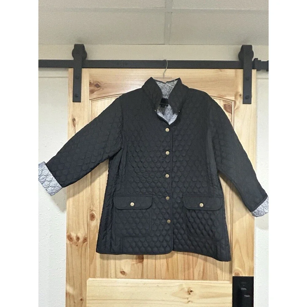 Cynthia Rowley Quilted  Barn Jacket Black Size XL Snap Button Enclosure Pockets