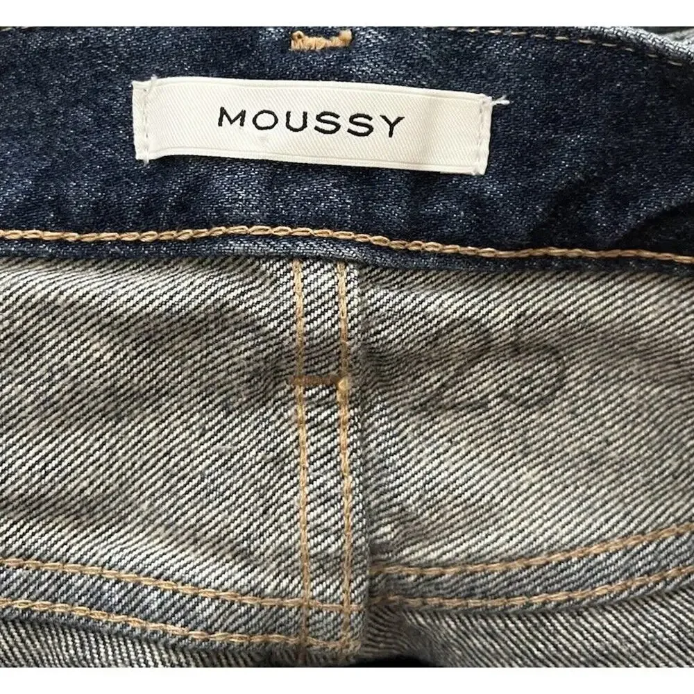 Moussy hand measurements