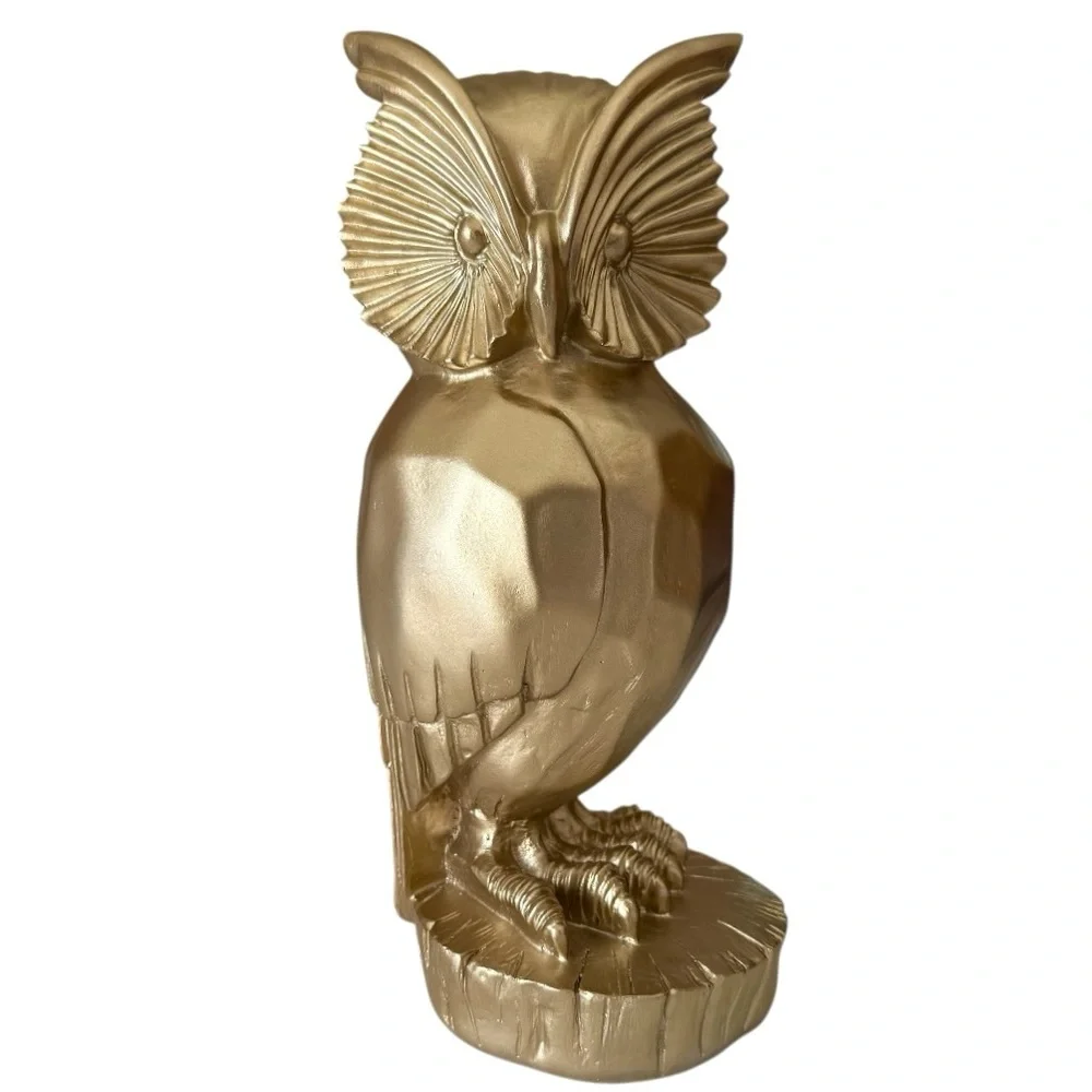 N/A resin owl
