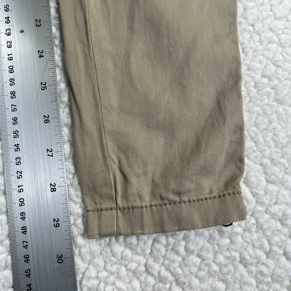 Abercrombie & Fitch preppy minimalist