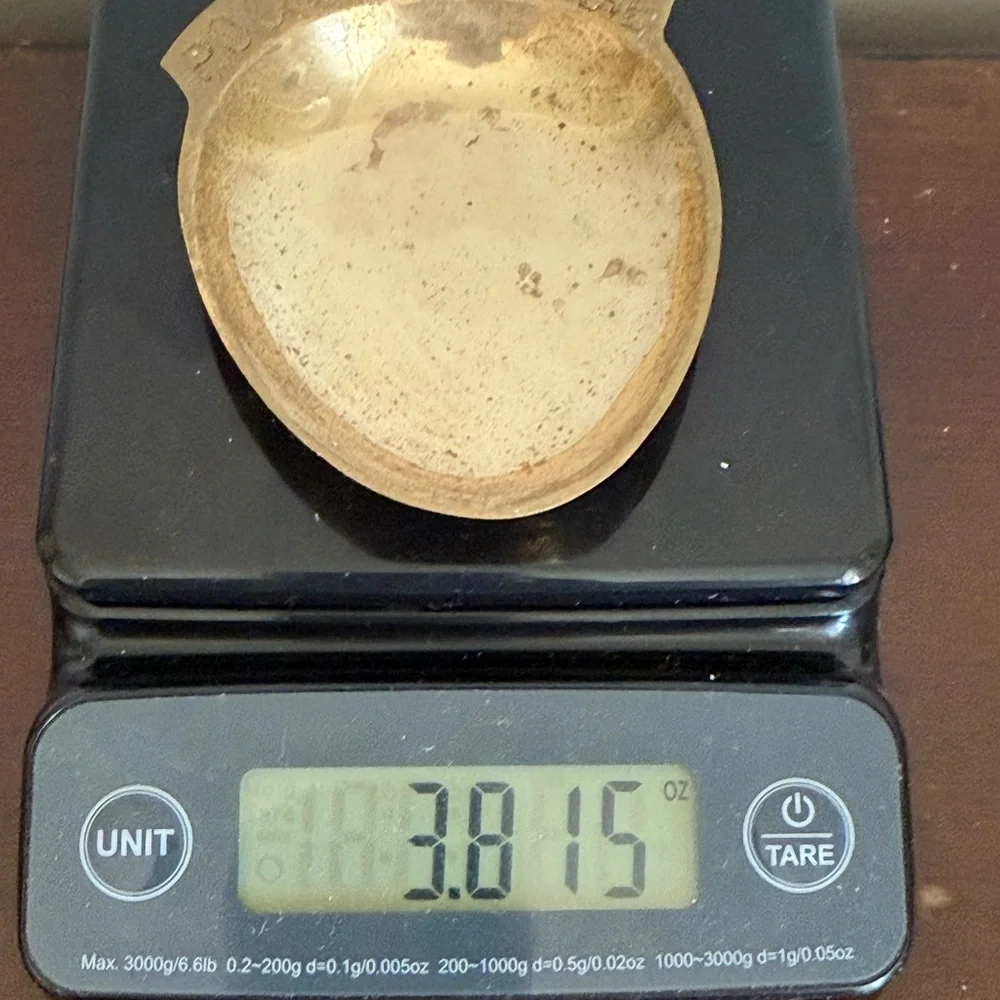 N/A elegant gold