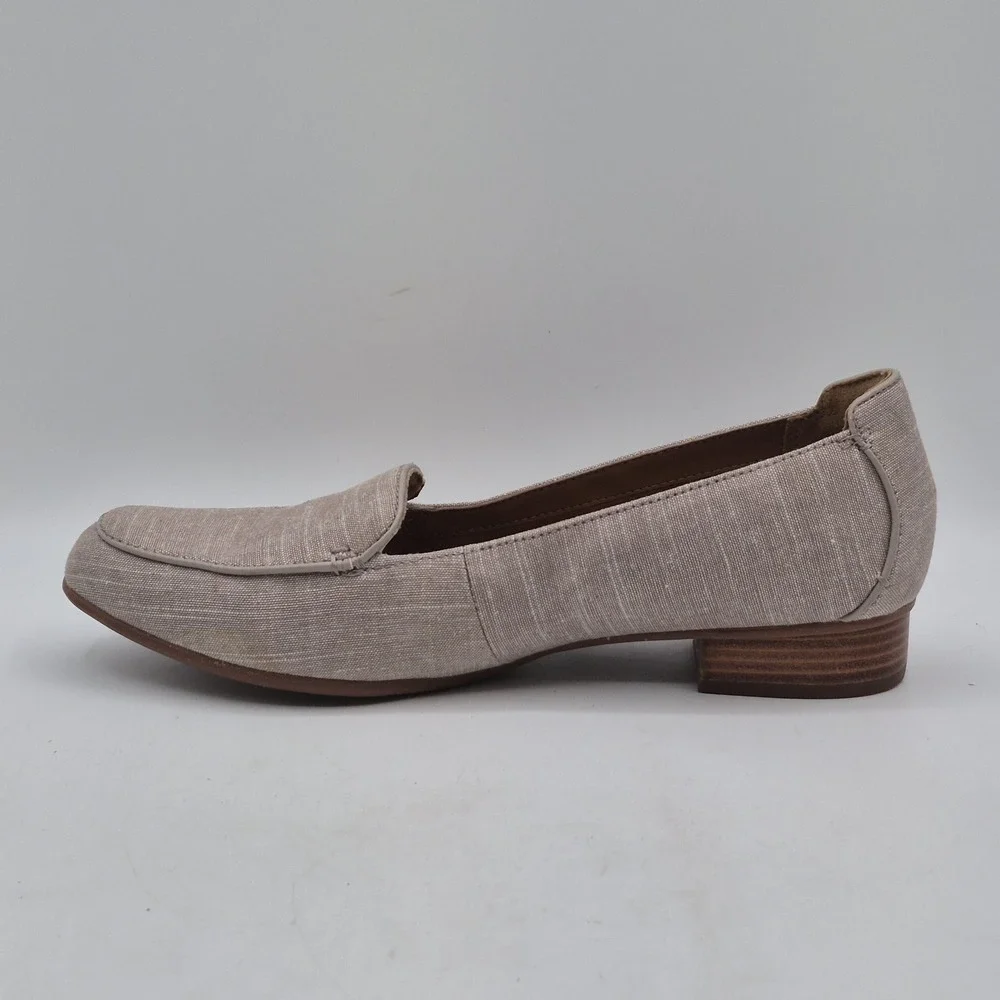 Clarks versatile it
