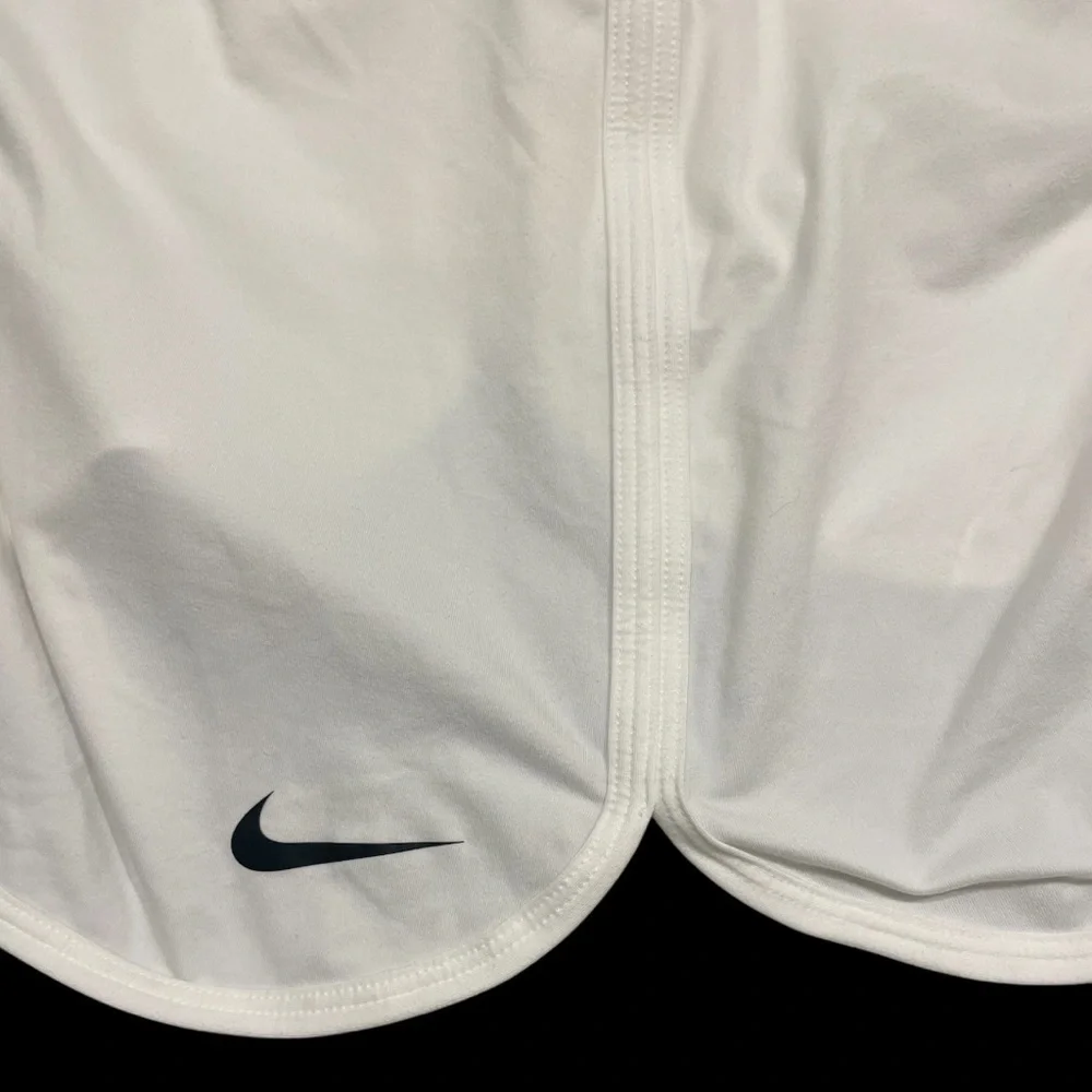 Nike length active casual