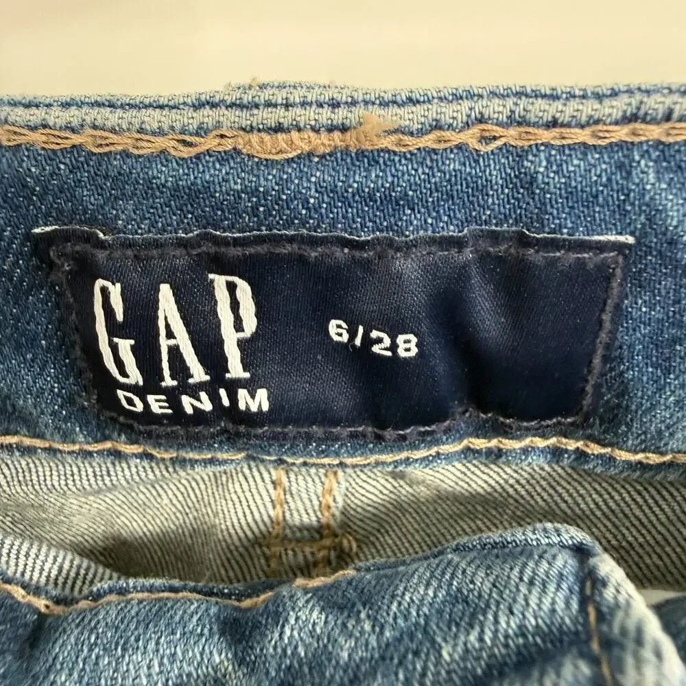 GAP nwt denim