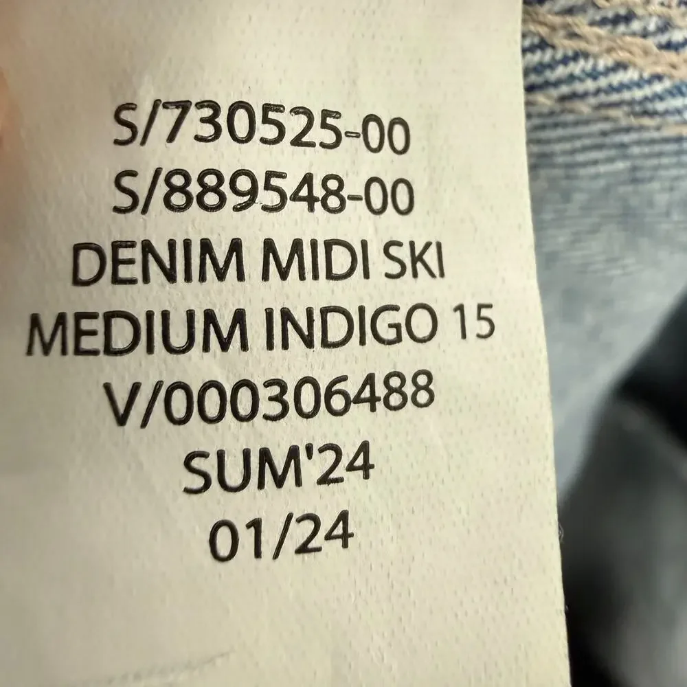 GAP nwt denim