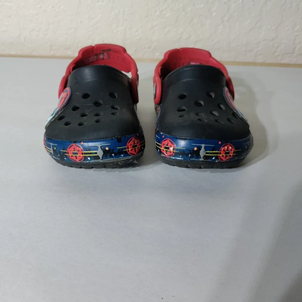 Crocs Kids Star Wars Tie Fighter Clogs Black Red Toddler Size 6 C6 Slip On Shoes