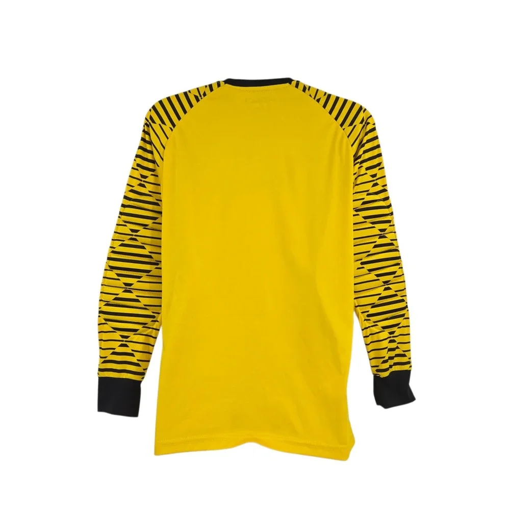 Kalci soccer goalkeeper