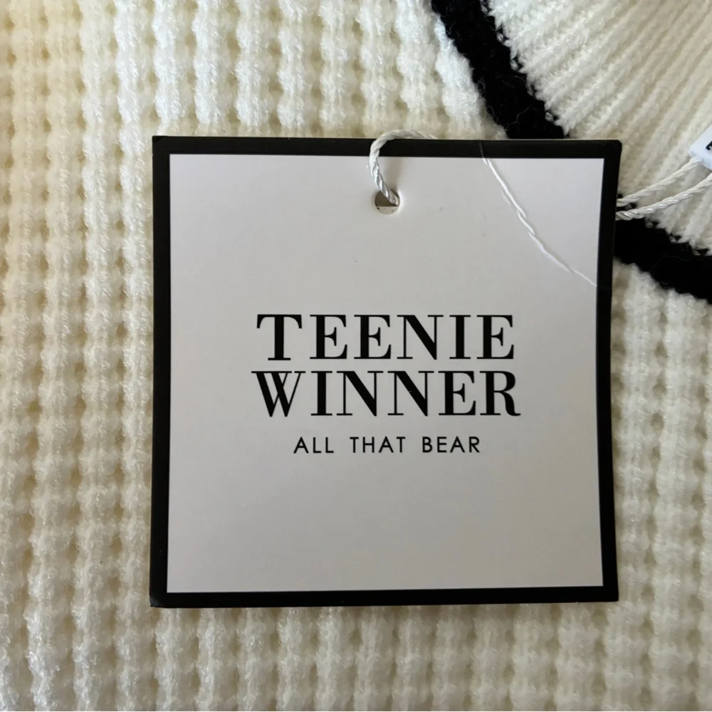 Teenie Winner crisp white