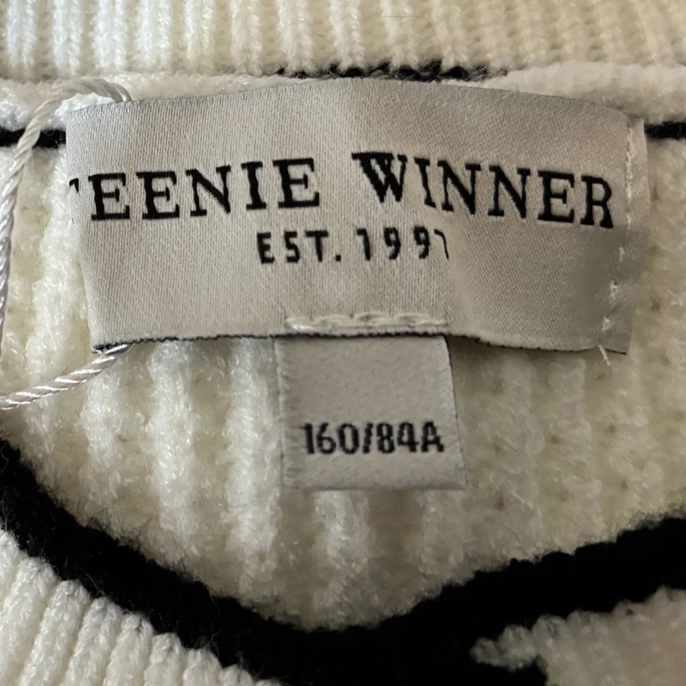 Teenie Winner crisp white