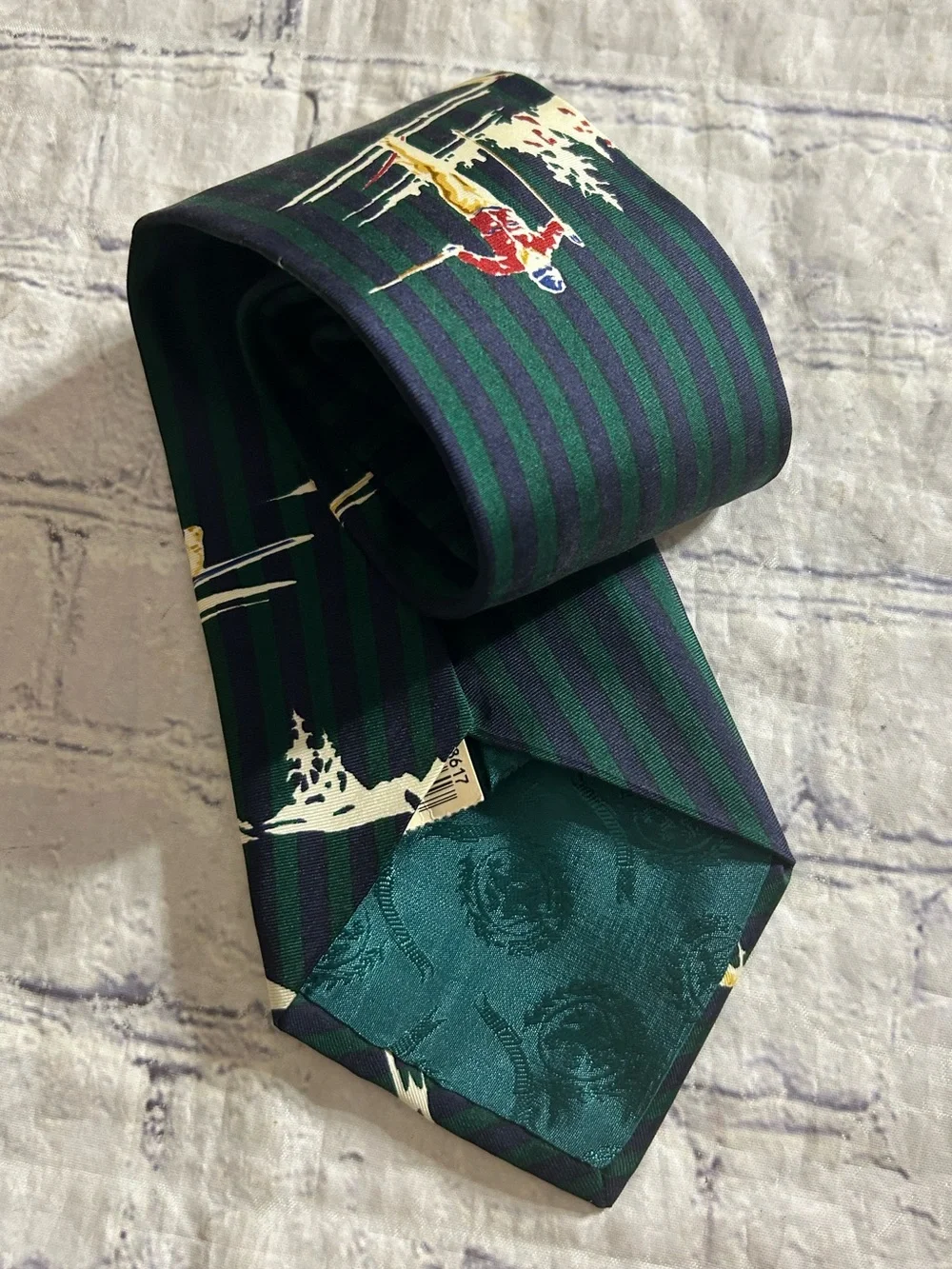 TOMMY HILFIGER VINTAGE SKI-THEMED SILK TIE FROM JACOBSON’S NOVELTY SPORTSWEAR