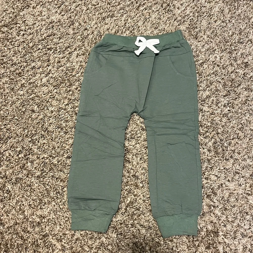 💛 NEW Toddler Tractor Sweat Set