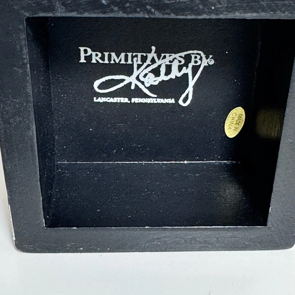 Primitive charming block