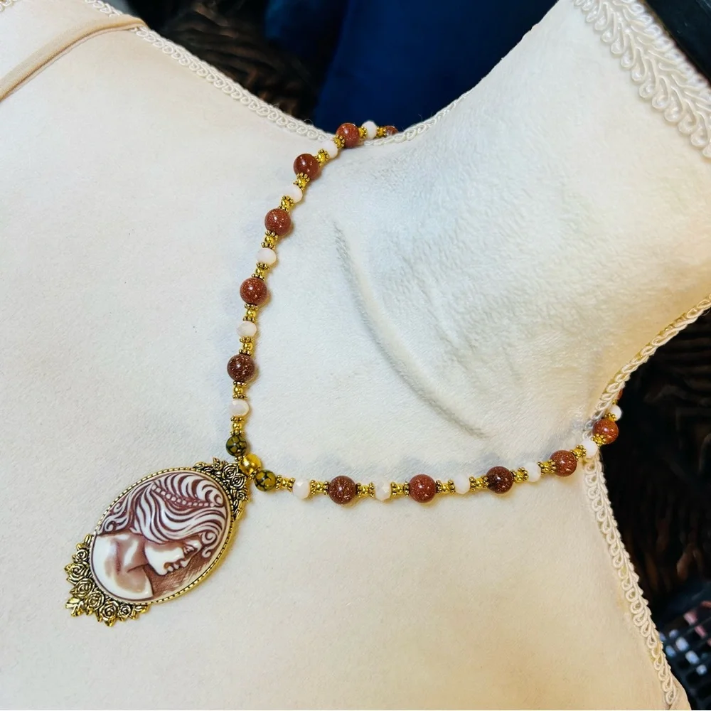 Handcrafted vintage high dome Victorian lady cameo goldstone bead necklace
