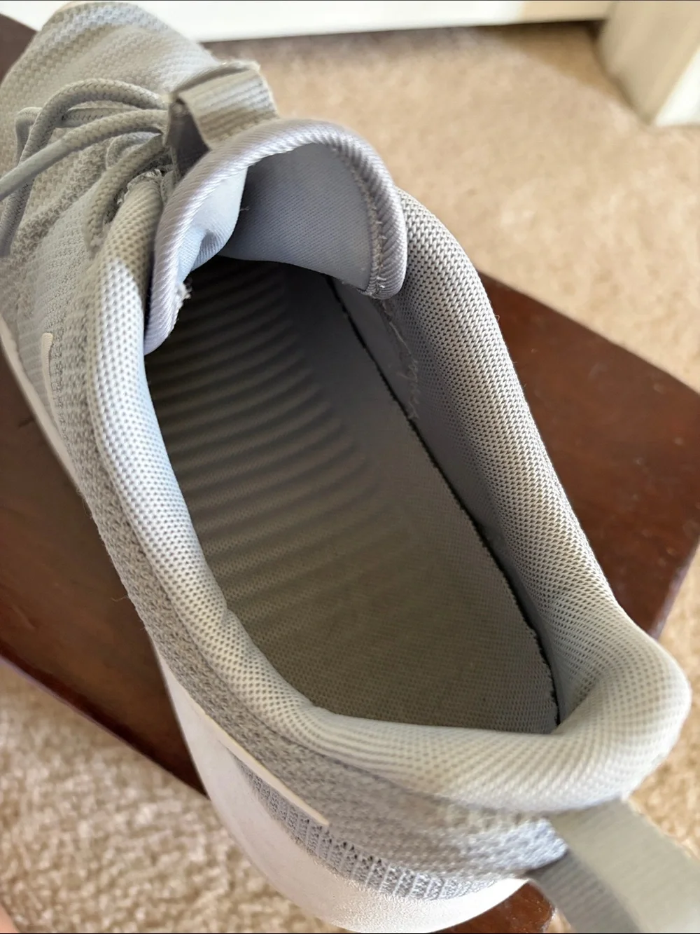 Nike Gray and White Men's Lightweight Sneakers