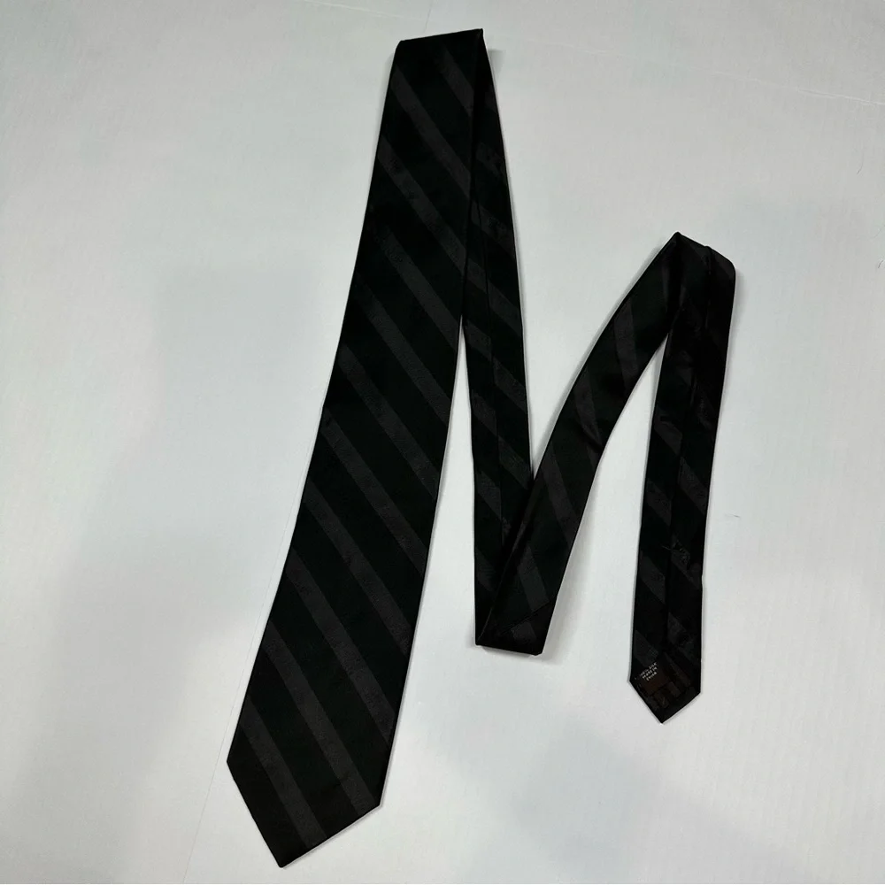 BLACK BROWN 1826 Black Striped Silk Tie