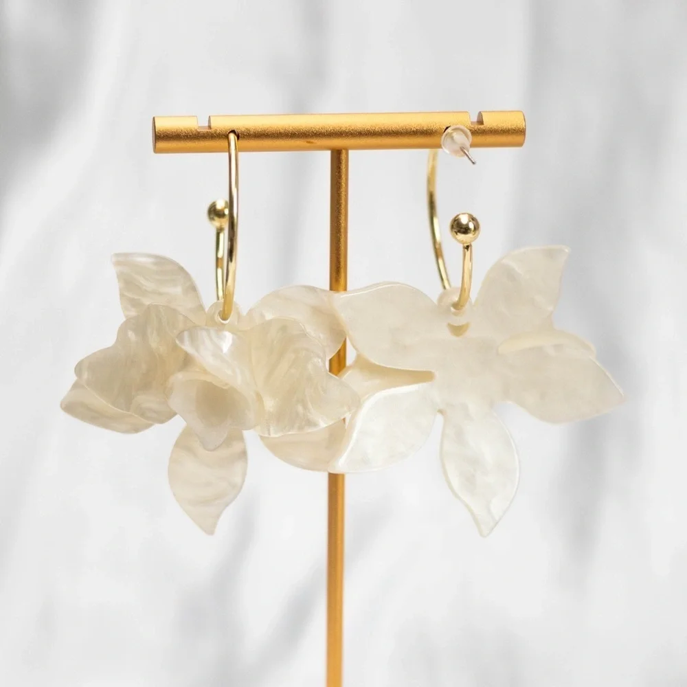 ✨Anthropologie Josefine Earrings
