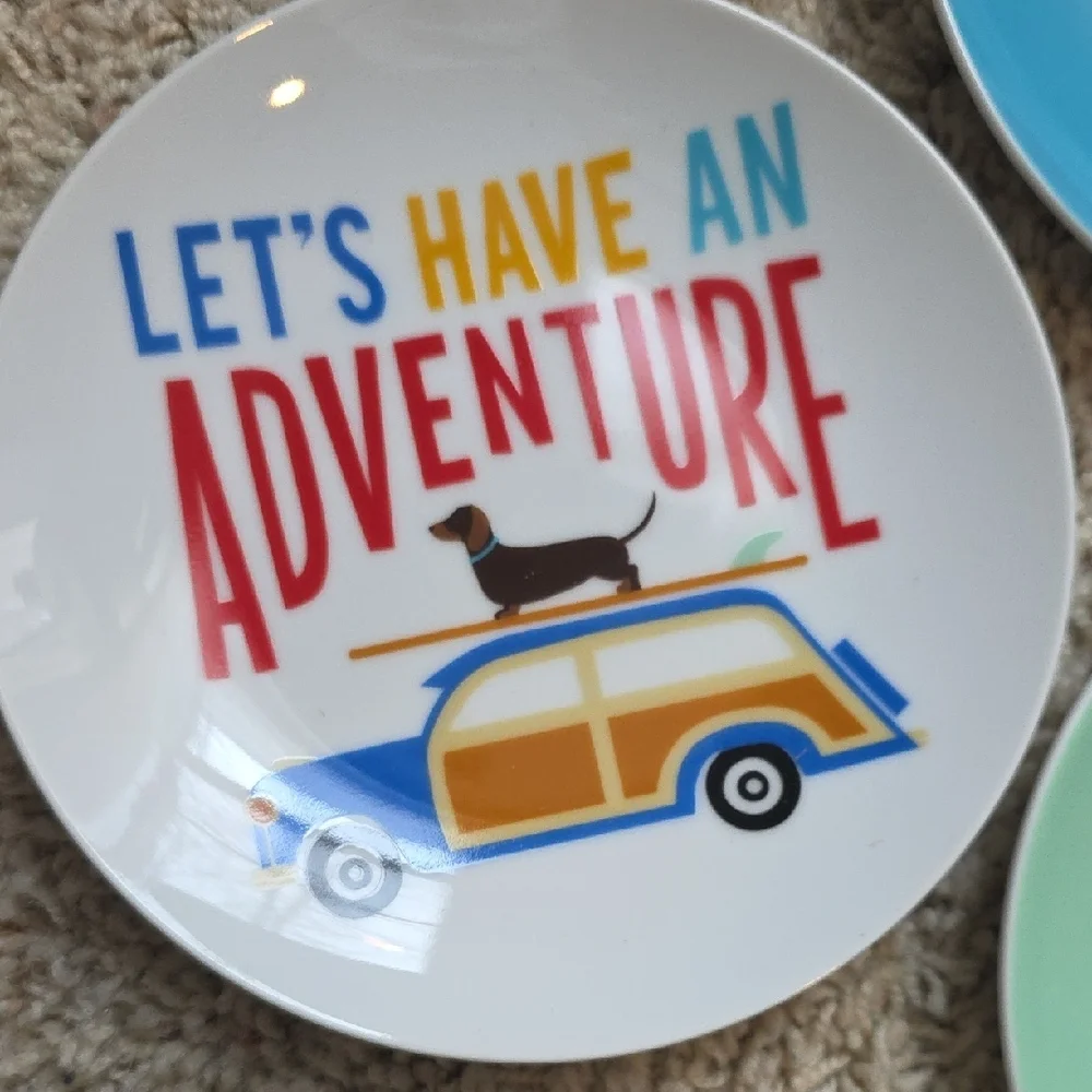 Pier 1 four themed