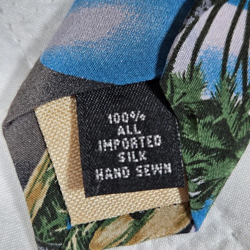 Tommy Bahama tommy bahama