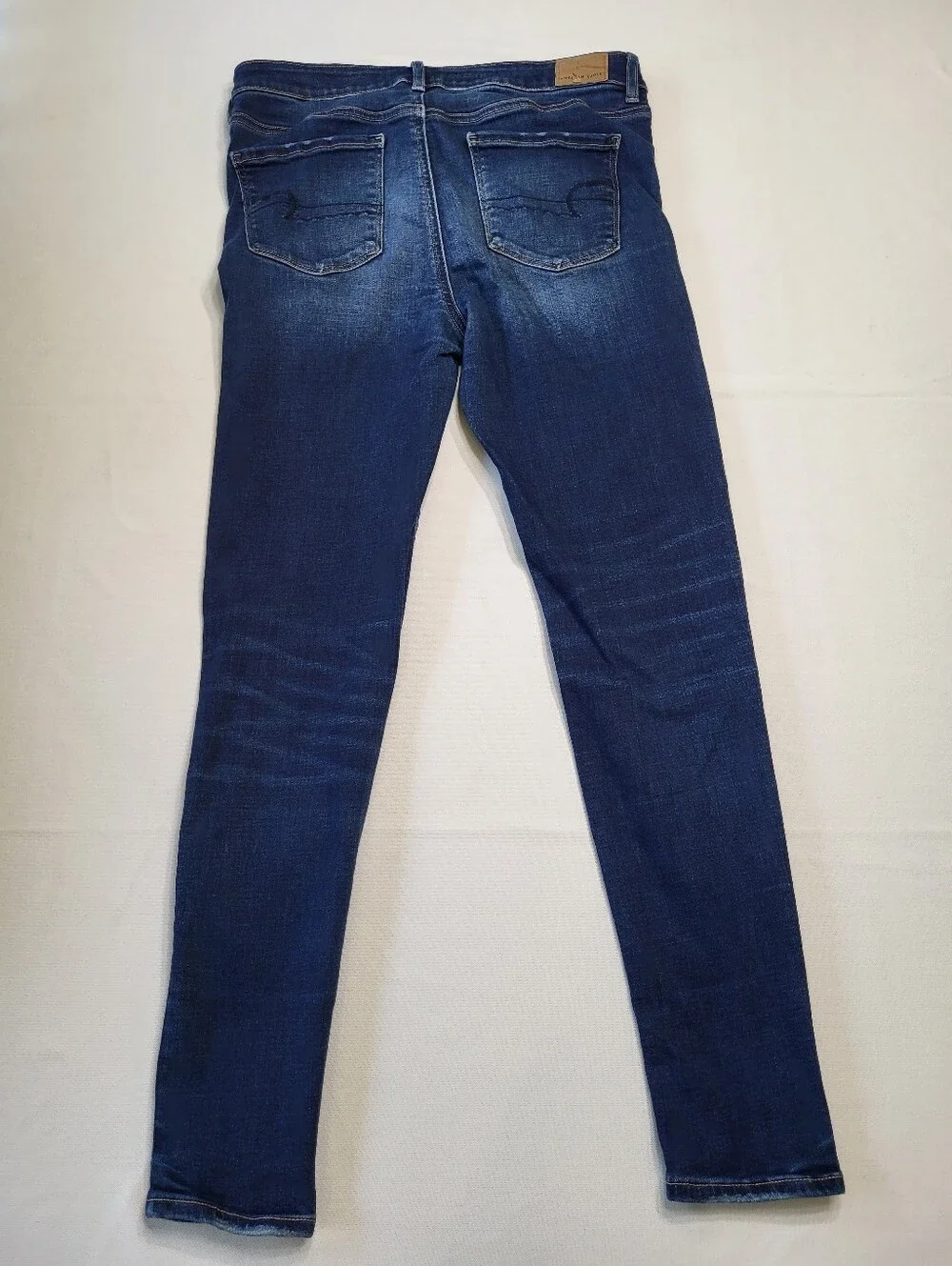 American Eagle Outfitters ships item