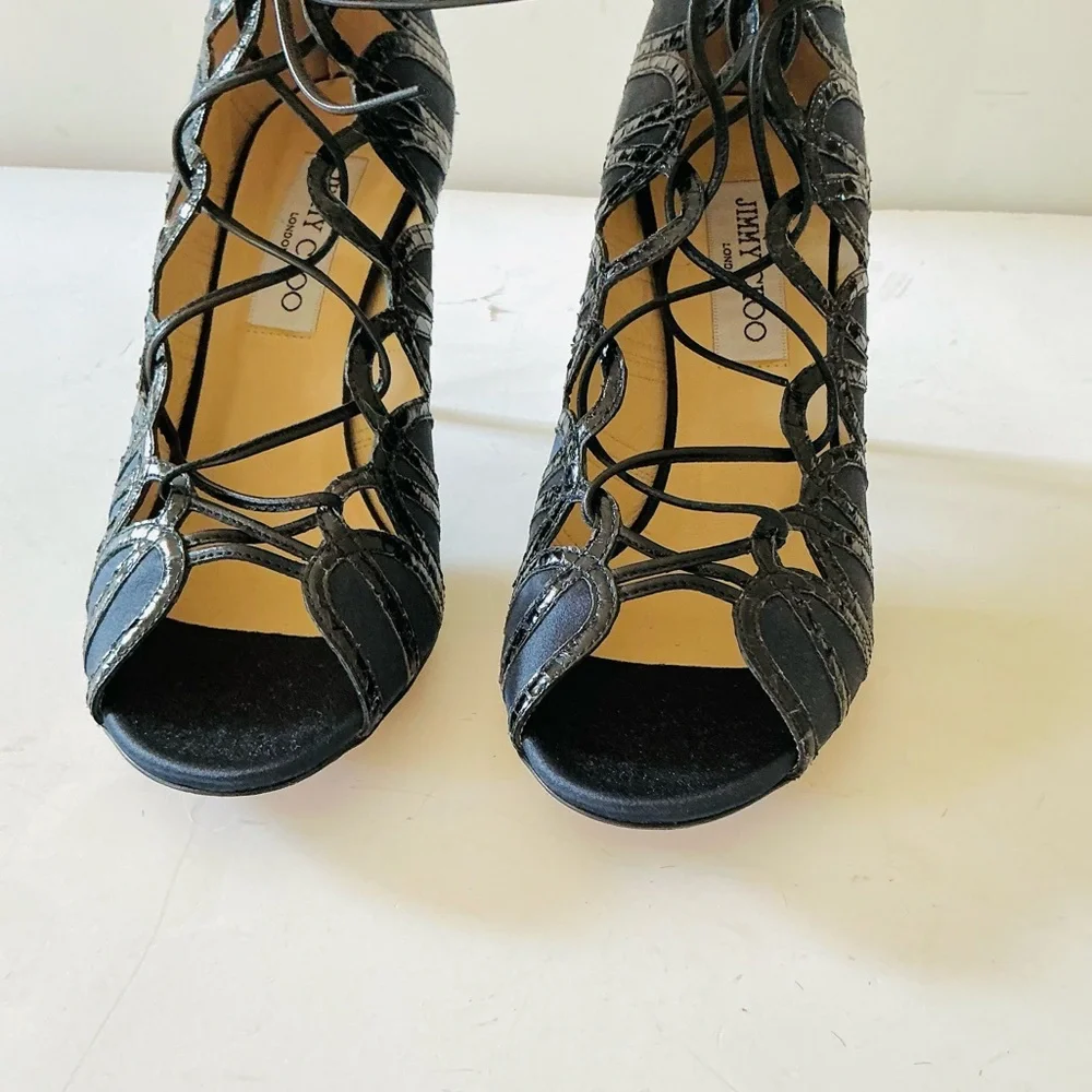 Jimmy Choo excellent gold