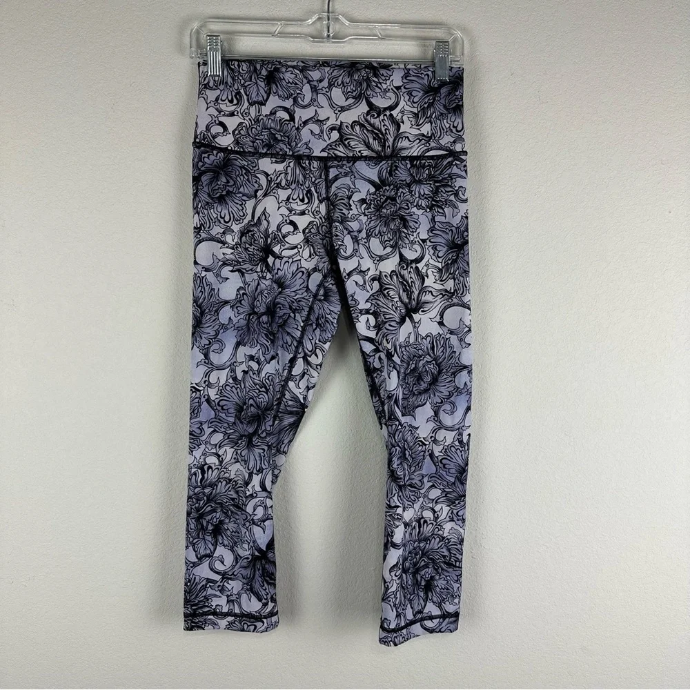 Lululemon Hanakotoba Starlight Gray Black Floral Wunder Under Crop Leggings 8
