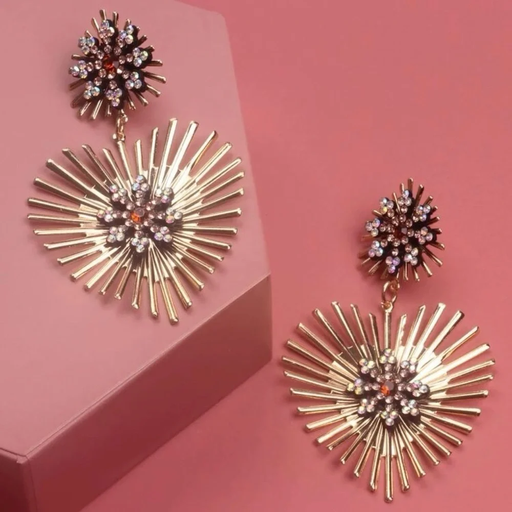 2/$30🌵 Gold Heart Earrings Firework Rhinestone Sunburst Sparkle Statement NEW