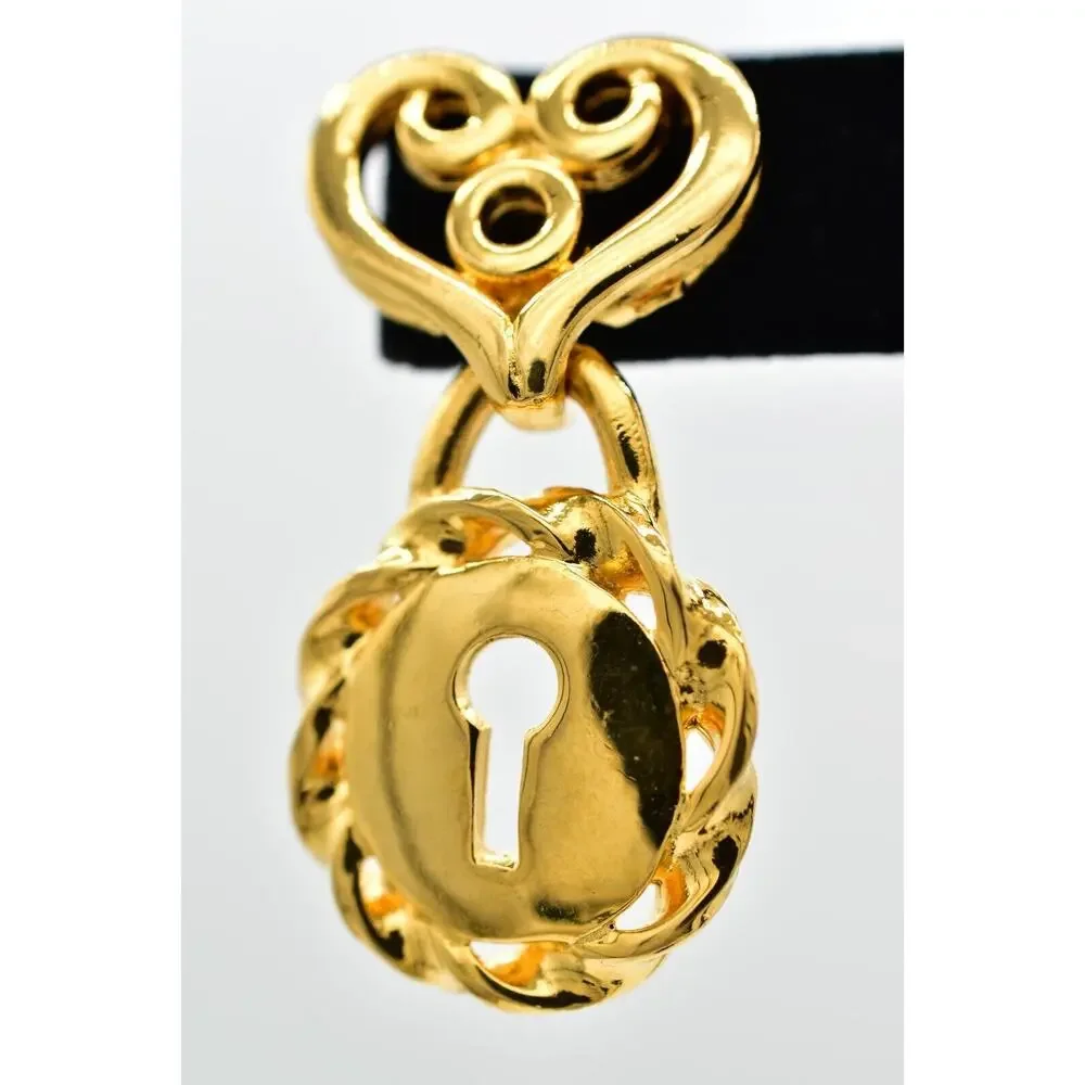 Givenchy stunning earrings