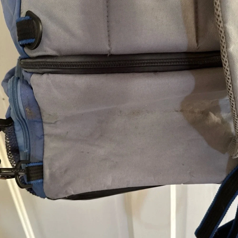 Bass Pro Shop Extreme Qualifier Camping Bag