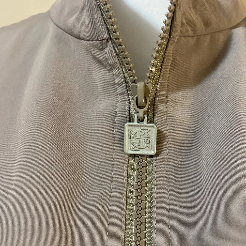 Mycra Pac good preowned