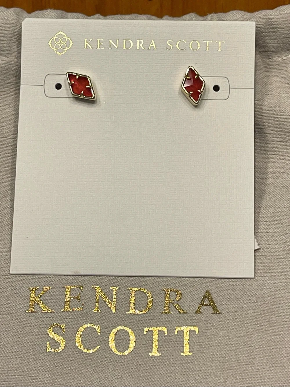Kendra Scott kendra scott
