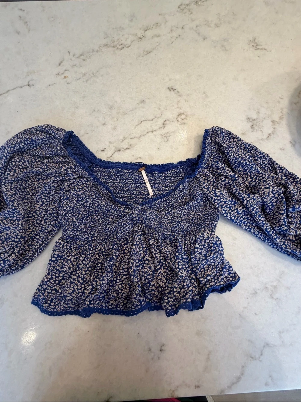 Free People Blue Floral Cropped Peasant Top! XS