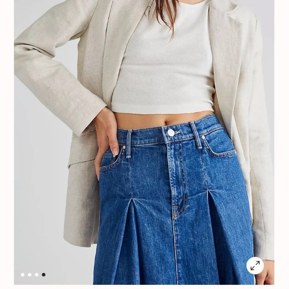 Mother jeans free people the pleated maxi skirt fray size