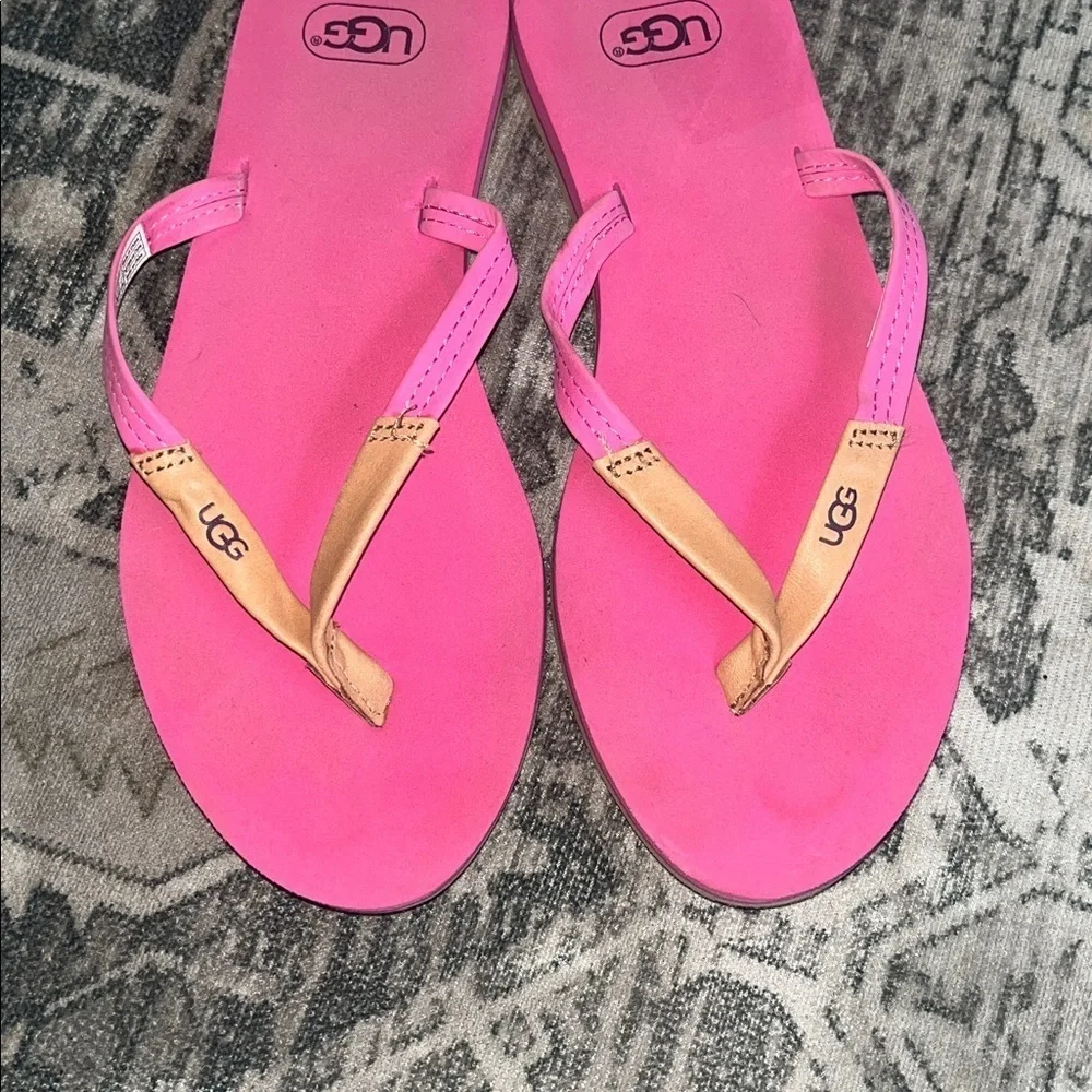 UGG perfect tan