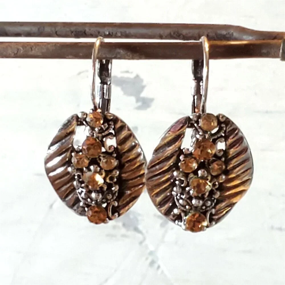 Pinkdiva amber earring