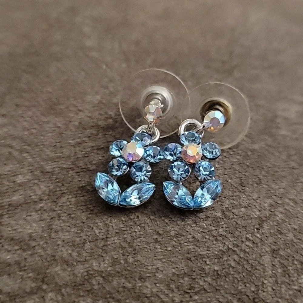 3/$30 Dainty Baby Blue Crystal Floral Post Earrings