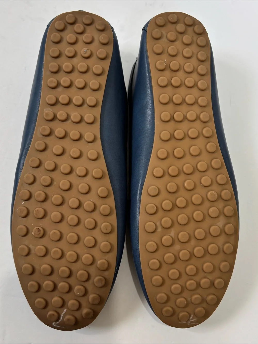 Old Navy blue out see