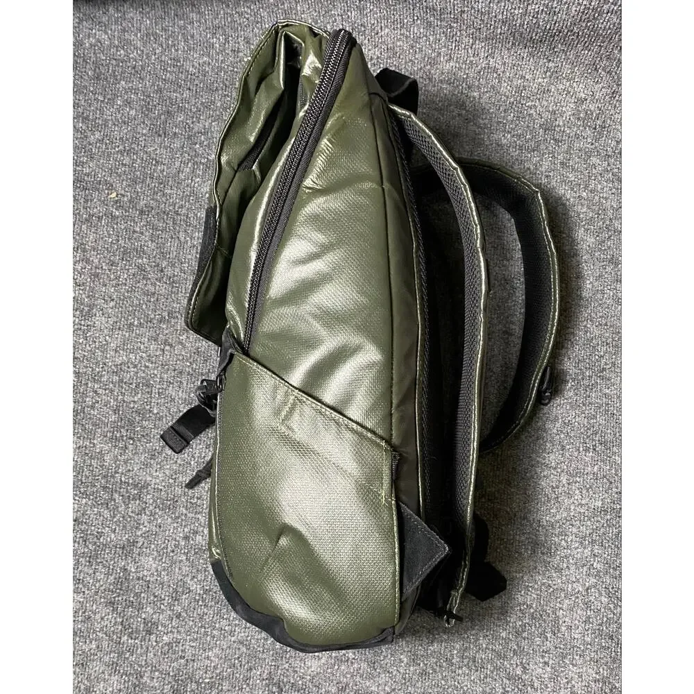 JanSport Dissenter Backpack /Laptop Military Green / Black Suede
