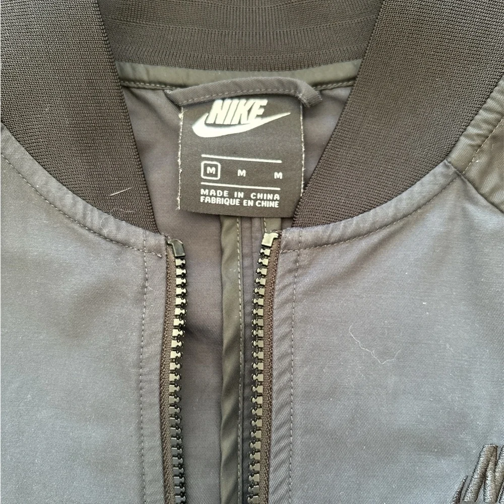 Nike men medium