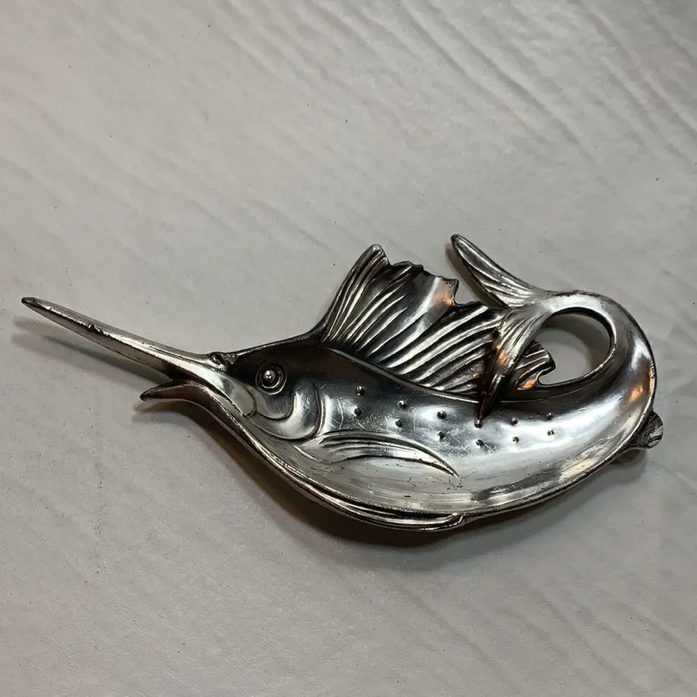 W B Mfg Co vintage silver