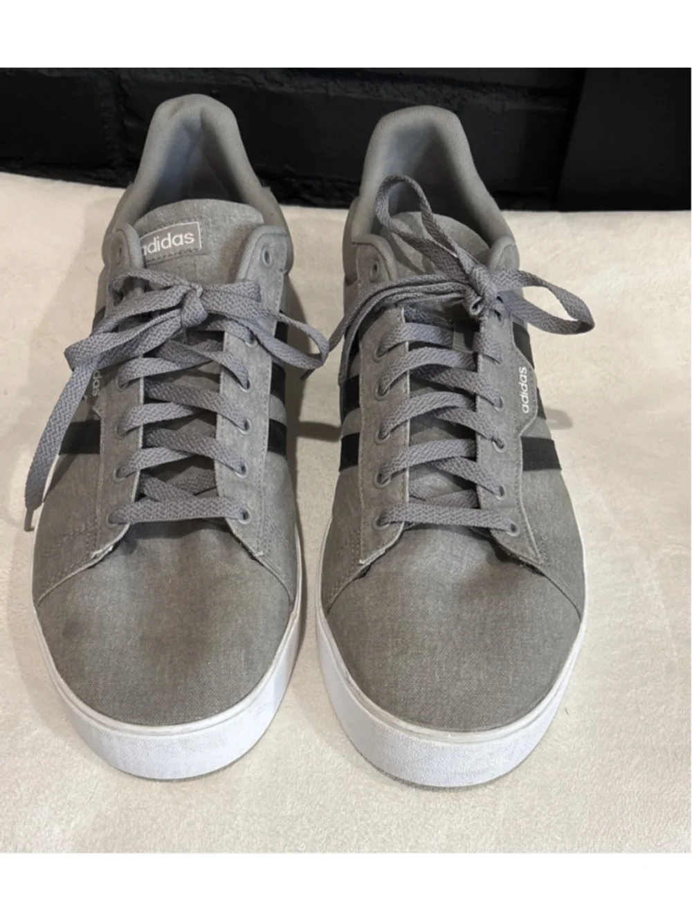adidas Men's Gray Low-Top Sneakers with Black Stripes