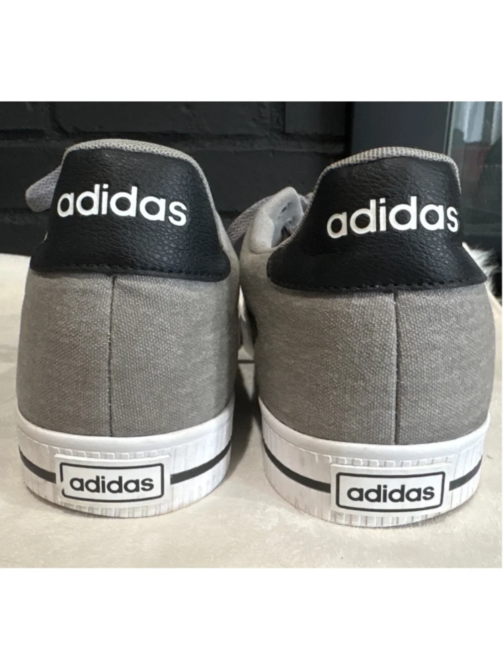 adidas classic low