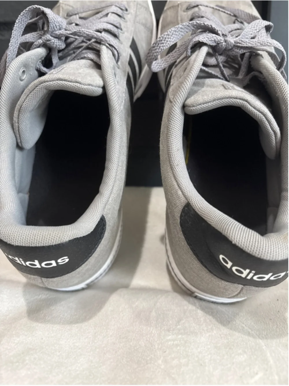 adidas classic low