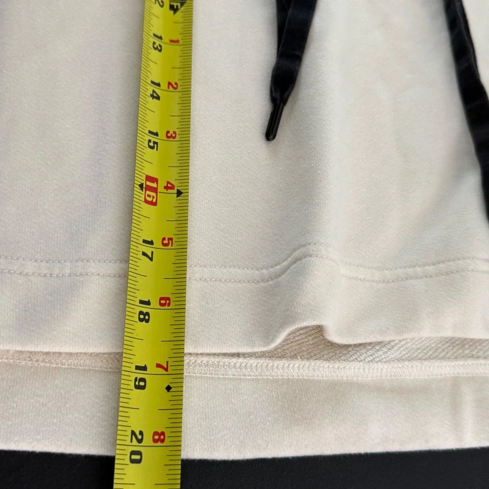 ALO Yoga athleisure yoga